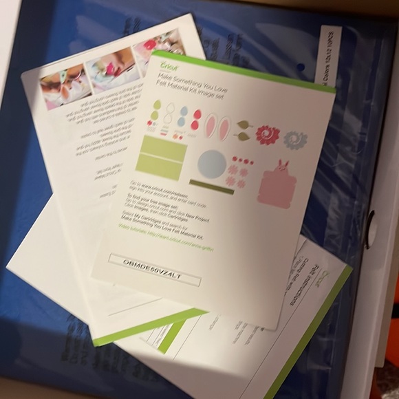 Cricut Anna Griffin bunny headband - Picture 3 of 3